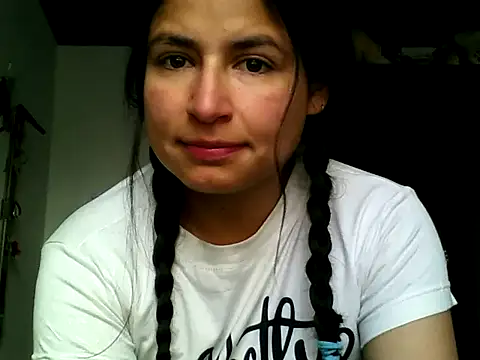 Snapshot of Escarcha-blue chatting on 11, 3, 2025 Escarcha-blue online show from 11, 3, 2025