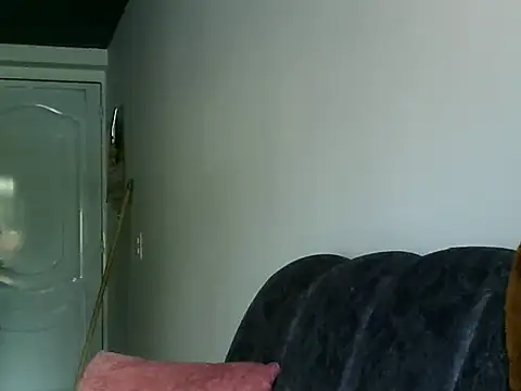 Snapshot of Escarcha-blue chatting on 12, 3, 2025 Escarcha-blue online show from 12, 3, 2025