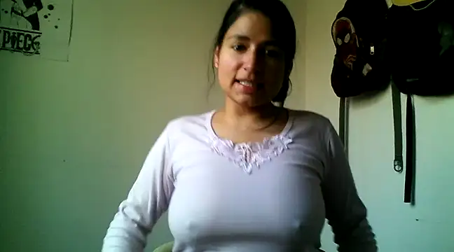 Snapshot of Escarcha-blue chatting on 17, 3, 2025 Escarcha-blue online show from 17, 3, 2025