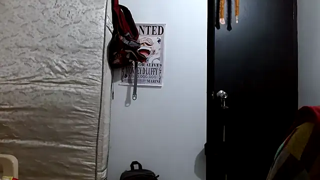 Snapshot of Escarcha-blue chatting on 1, 10, 2025 Escarcha-blue online show from 1, 10, 2025