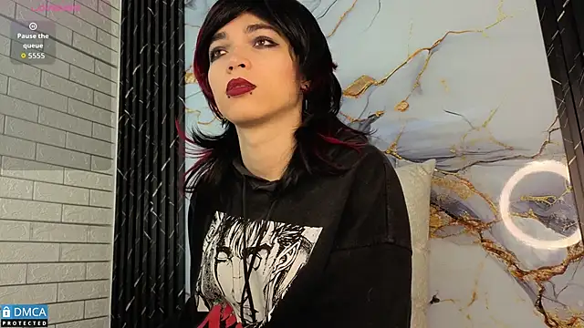 MaeveKuro online show from 5, 11, 2025