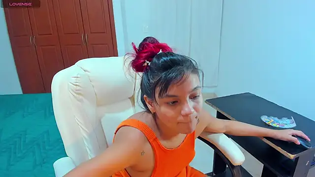 Snapshot of gime_lara chatting on 15, 9, 2025 gime lara online show from 15, 9, 2025