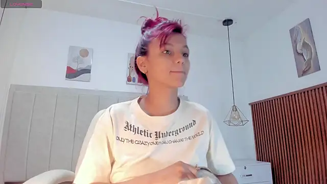 Snapshot of gime_lara chatting on 20, 11, 2025 gime lara online show from 20, 11, 2025