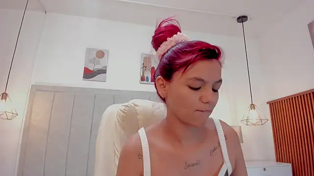 Snapshot of gime_lara chatting on 25, 11, 2025 gime lara online show from 25, 11, 2025