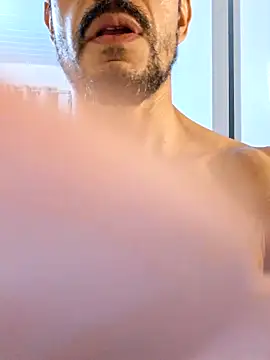 Snapshot of juniortche1313 chatting on 9, 2, 2026 juniortche1313 online show from 9, 2, 2026