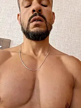 Snapshot of juniortche1313 chatting on 23, 2, 2026 juniortche1313 online show from 23, 2, 2026