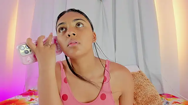 Melodymoore  online show from 11, 7, 2026