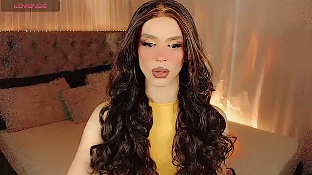 Dalila moan online show from 7, 11, 2025