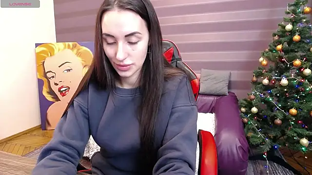 JenniferStone online show from 7, 1, 2025