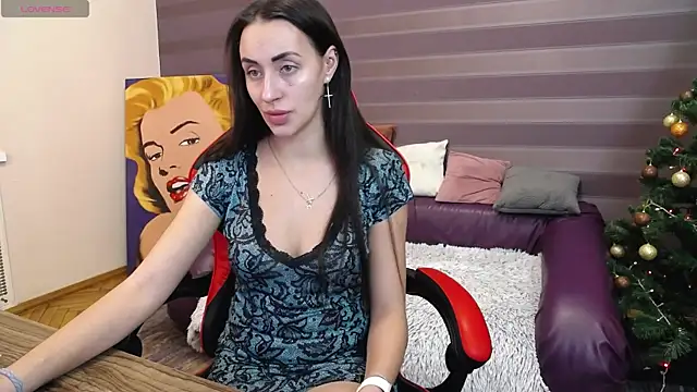 JenniferStone online show from 10, 1, 2025