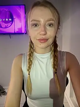 EvaBrooklyn online show from 14, 3, 2025