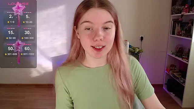 Strawberry juli online show from 15, 1, 2026