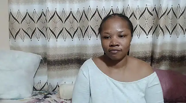 BootyClitQueen online show from 25, 2, 2025