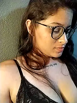 vickpxx online show from 22, 3, 2025