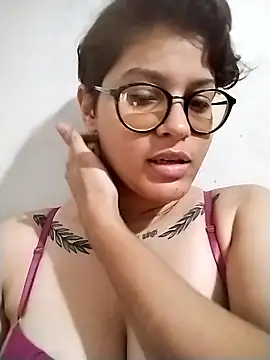 vickpxx online show from 14, 9, 2025