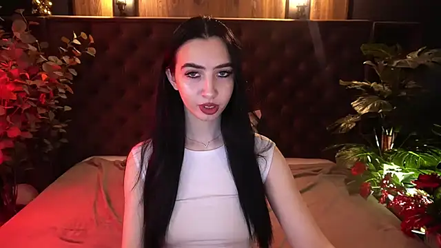 WildKittenX  online show from 18, 3, 2026