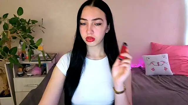 WildKittenX  online show from 30, 5, 2026