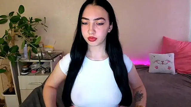WildKittenX  online show from 7, 6, 2026