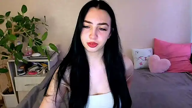 WildKittenX  online show from 1, 7, 2026