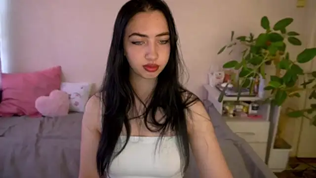 WildKittenX  online show from 18, 7, 2026