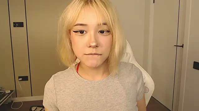 ka00ru chan online show from 27, 7, 2026