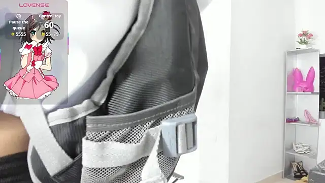 Bonniie 22 online show from 27, 9, 2025