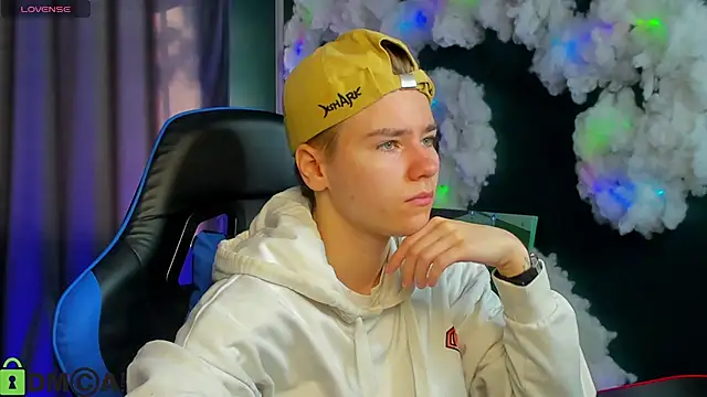 Jean Wilsons online show from 15, 9, 2025