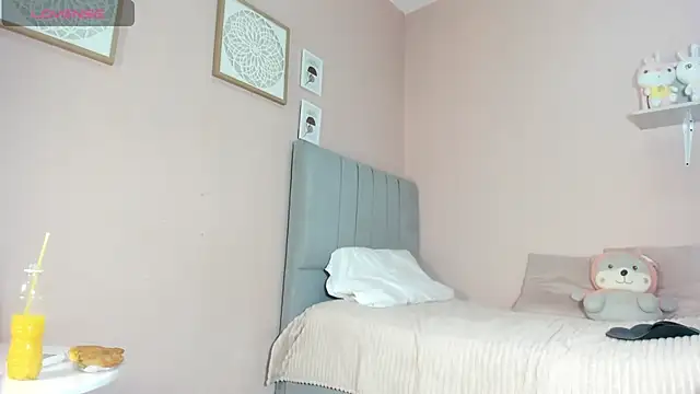 mary cute9 online show from 22, 11, 2025