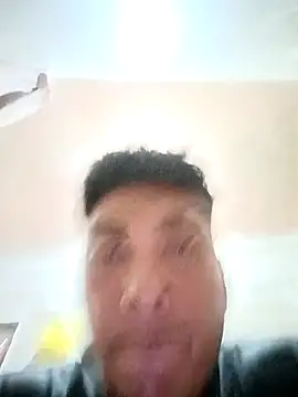 crisssalazar online show from 9, 9, 2025