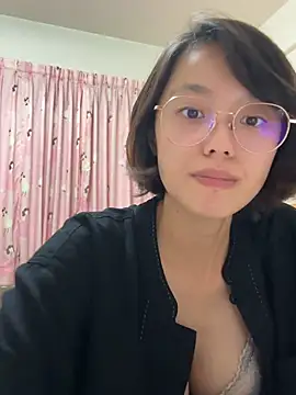 ladypaggy online show from 4, 4, 2026