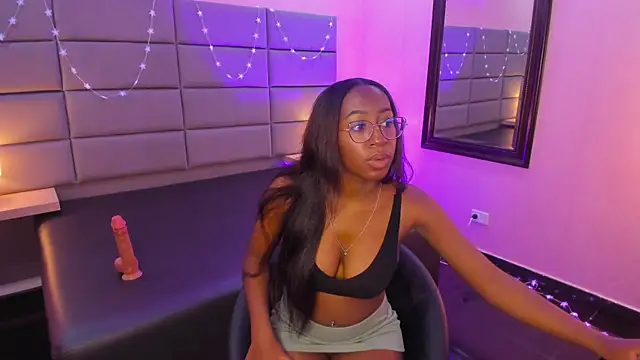 Qeen blackk online show from 8, 3, 2025