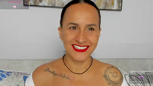 Sara Charmy online show from 6, 4, 2026