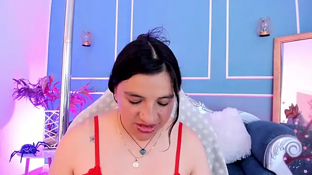 TaraTaylorr online show from 16, 5, 2026