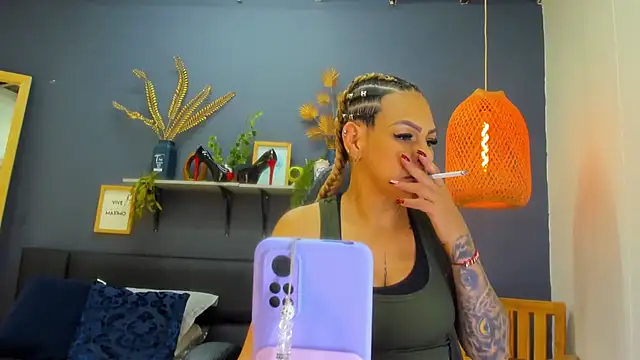 yessila parker online show from 19, 7, 2026