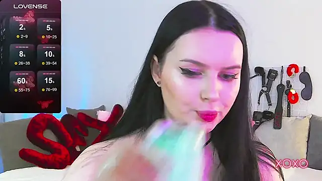 Snapshot of Miss_Vic chatting on 17, 5, 2026 Miss Vic online show from 17, 5, 2026