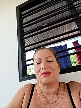 Sexy-Woman-Mature online show from 24, 4, 2026