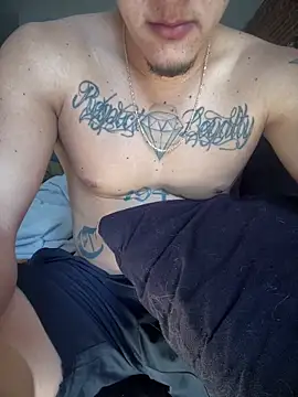 yourpapixulo online show from 10, 3, 2025