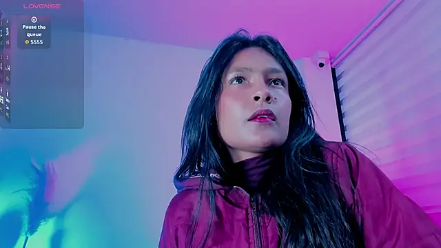 Fernanda liie  online show from 29, 4, 2026