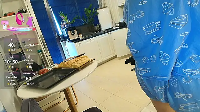 Layla- online show from 11, 3, 2026