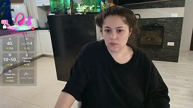 Layla- online show from 23, 4, 2026