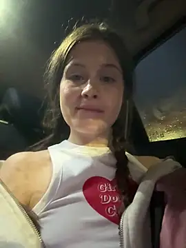 Snapshot of melicious_ chatting on 4, 3, 2025 melicious online show from 4, 3, 2025