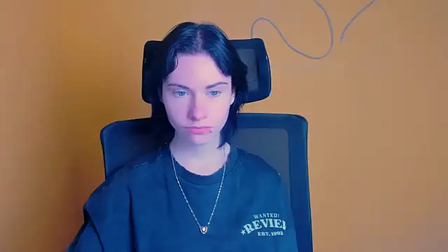 Fiona Night online show from 27, 4, 2026