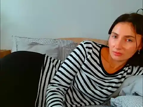 Snapshot of Irina9793 chatting on 26, 11, 2025 Irina9793 online show from 26, 11, 2025
