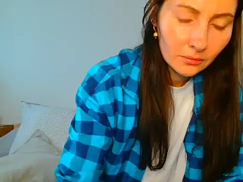 Snapshot of Irina9793 chatting on 7, 1, 2026 Irina9793 online show from 7, 1, 2026