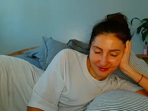 Snapshot of Irina9793 chatting on 10, 3, 2026 Irina9793 online show from 10, 3, 2026