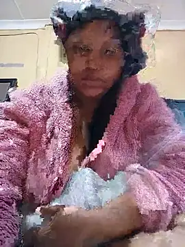 JuicyMilkyTizzy online show from 24, 6, 2026