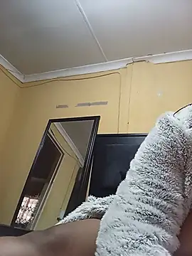 JuicyMilkyTizzy online show from 27, 6, 2026