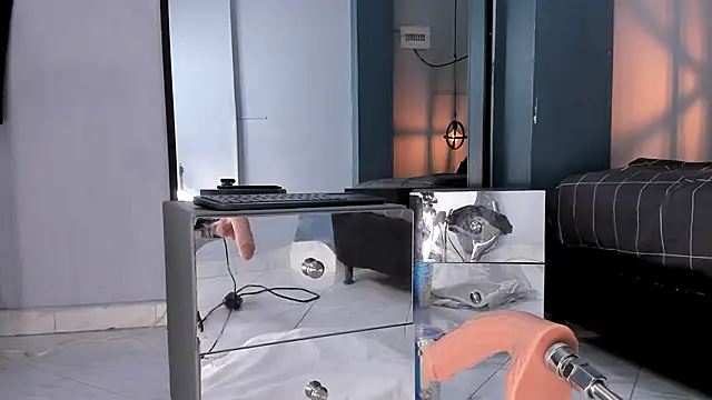 Melissa 23  online show from 19, 9, 2025