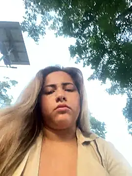 lunaxxx 69 online show from 12, 9, 2025