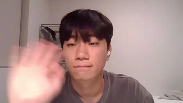 Snapshot of sdamvo2 chatting on 7, 3, 2025 sdamvo2 online show from 7, 3, 2025